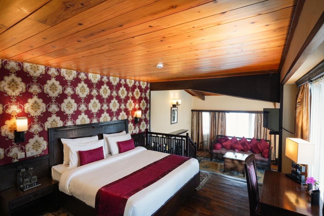 Denzong Regency- Luxury Mountain Retreat Spa & Casino Gangtok Exterior photo